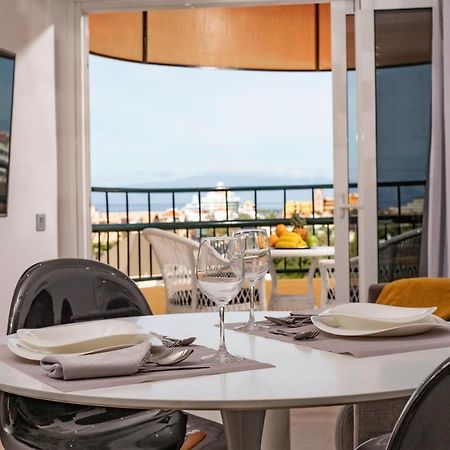 Luxury Apartment Boutique In Torres Del Sol Playa de las Américas Exterior foto
