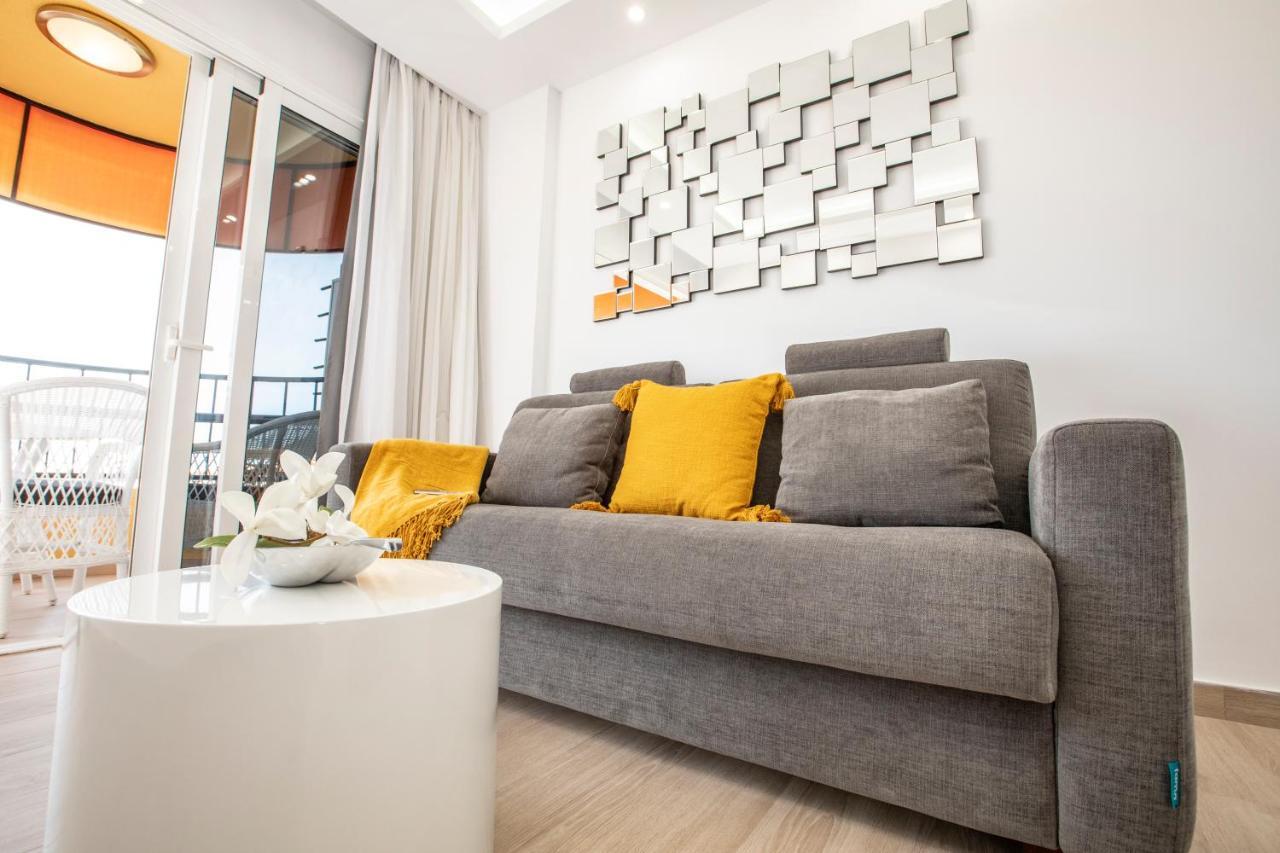 Luxury Apartment Boutique In Torres Del Sol Playa de las Américas Exterior foto